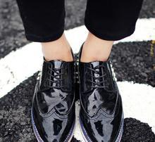 成人男鞋视频,揭秘成人男鞋潮流趋势与选购指南