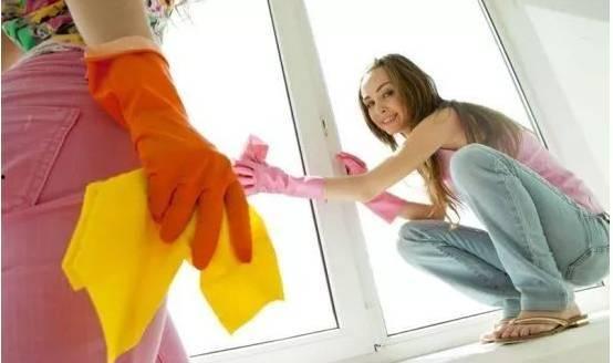 成人擦屁股手绢图片视频,实用与卫生的完美结合