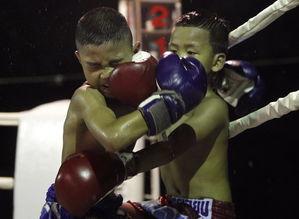 成人吸盘式拳击视频